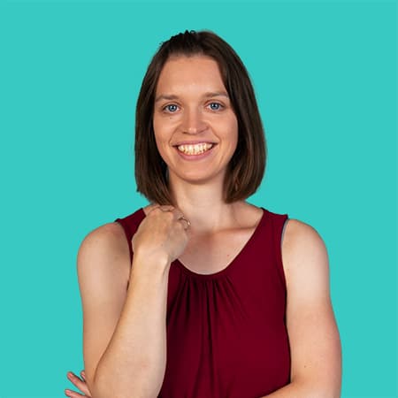 Annika Waginzik – Senior Commerce Editor